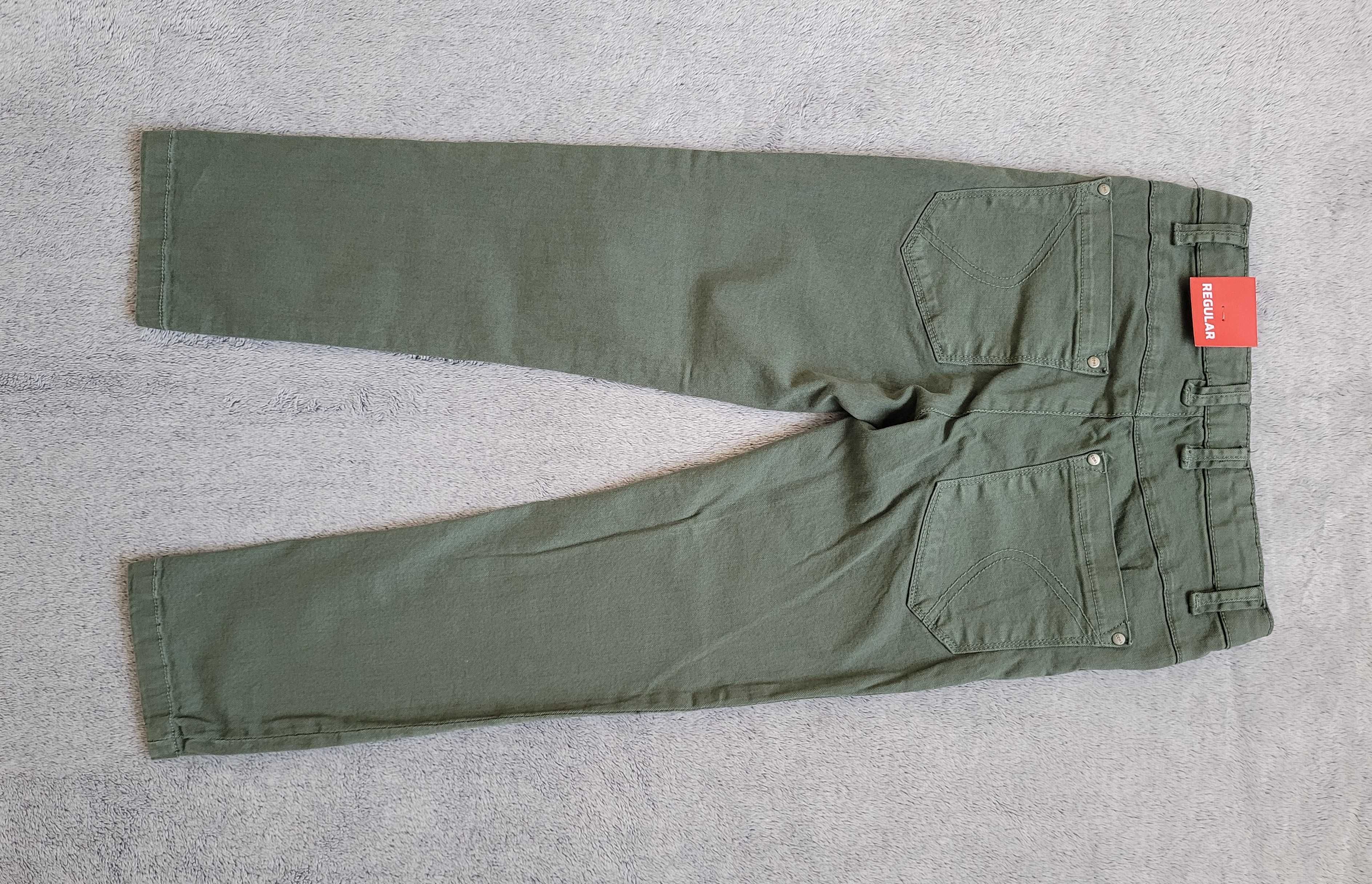 Spodnie dla chłopca Coccodrillo rozmiar 128. Nowe.