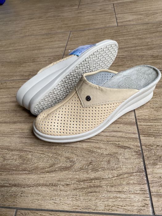 Робоче взуття (молдавська фірма)