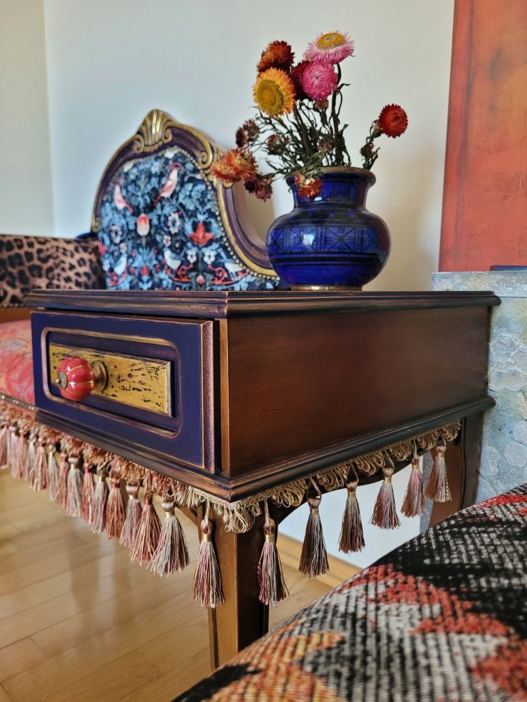 Antyczna sofka-Kanapa w stylu Ludwik