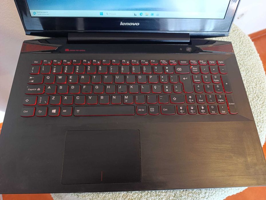 Lenovo Y50-70 (i5-4210H - 12GB RAM - 256GB SSD - Nvidia GTX 840M 2GB)
