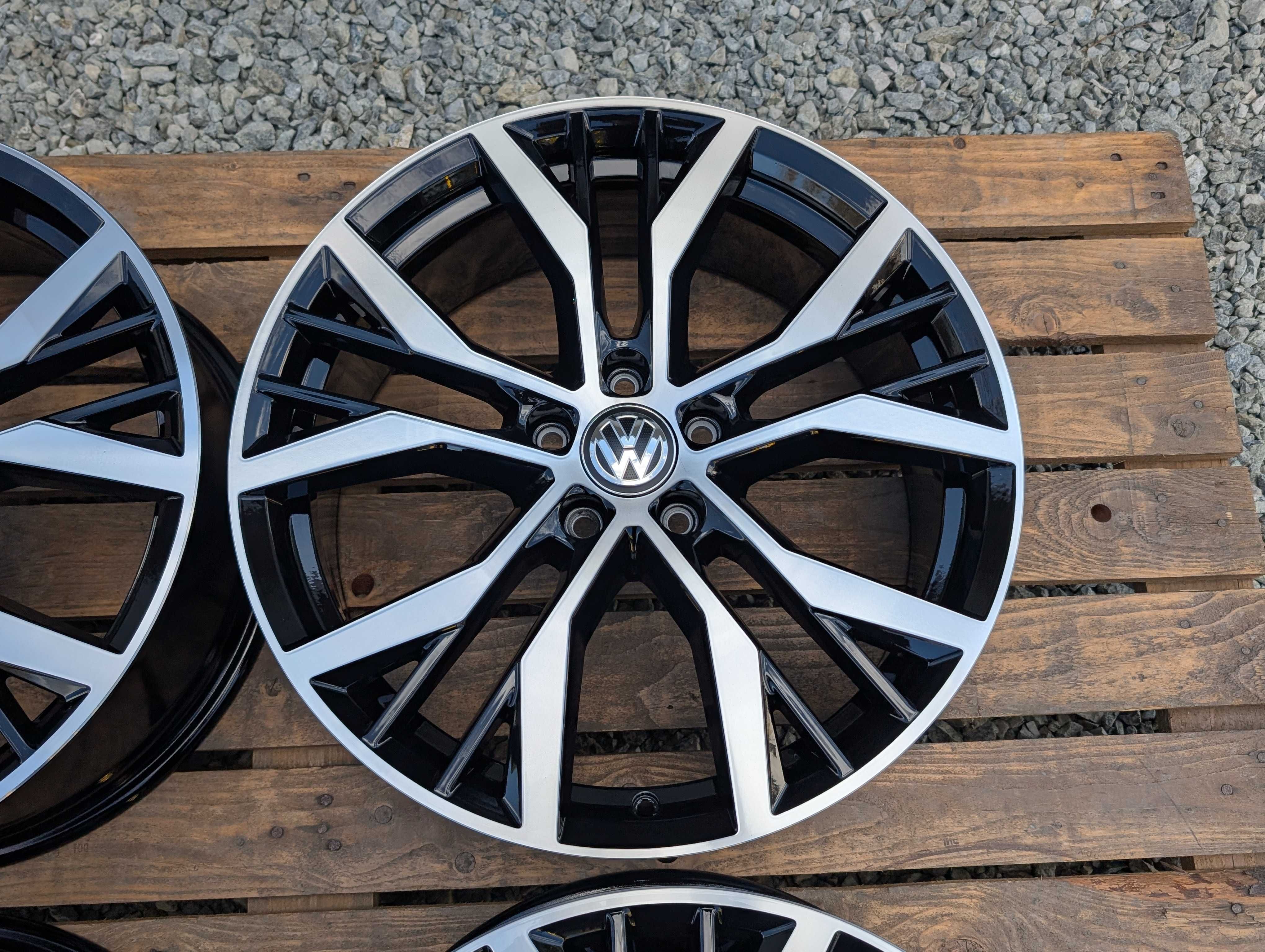 Oryginalne felgi VW Golf VII 19" 5x112 GTI GTD R 7.5J ET51