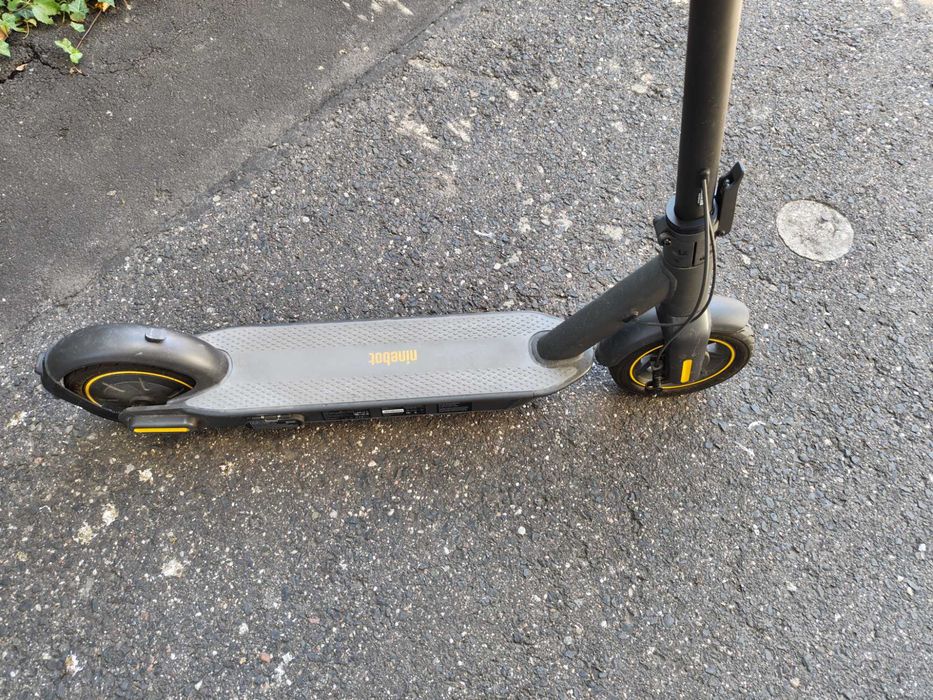 Hulajnoga Ninebot max g30p w super stanie!