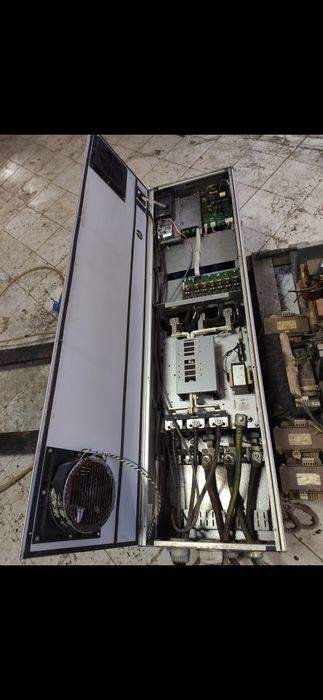 Falownik danfoss 132kw