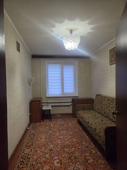 Сдам 3-комнатную квартиру на долгий срок.