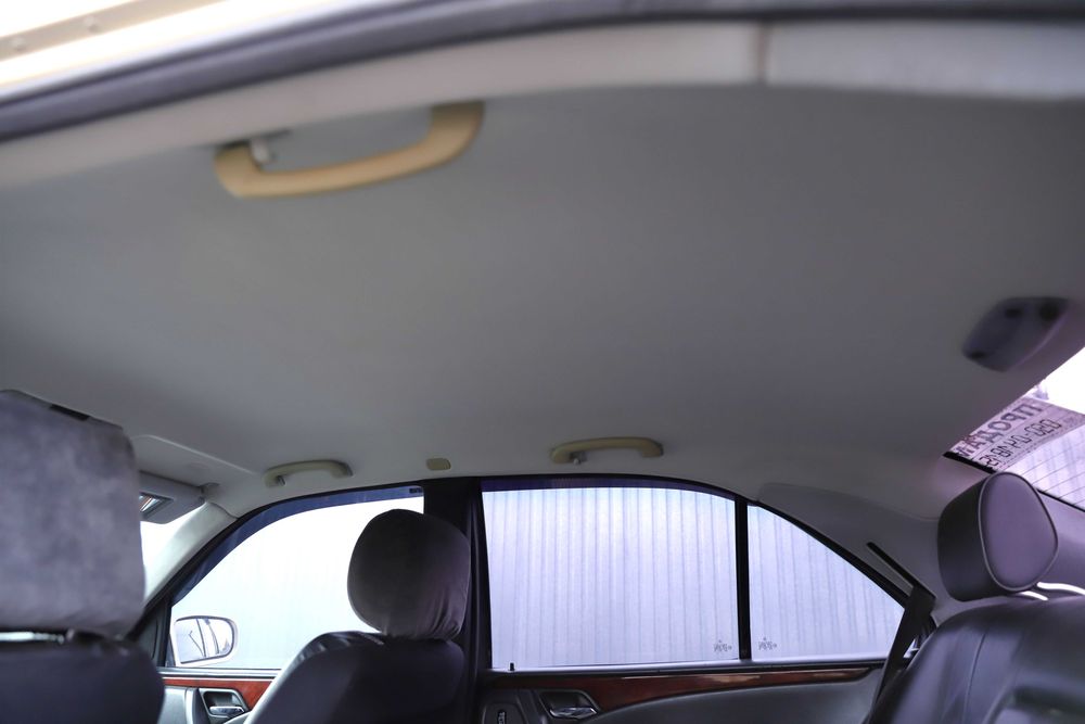 Мерседес 210  2002р' в