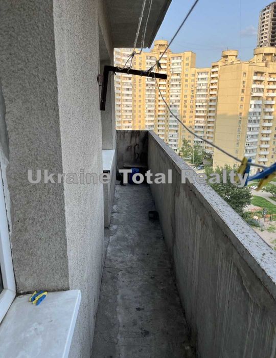 ТРОЕЩИНА! Велика 3 кімнатна квартира 86м2! Вулиця Бальзака 4