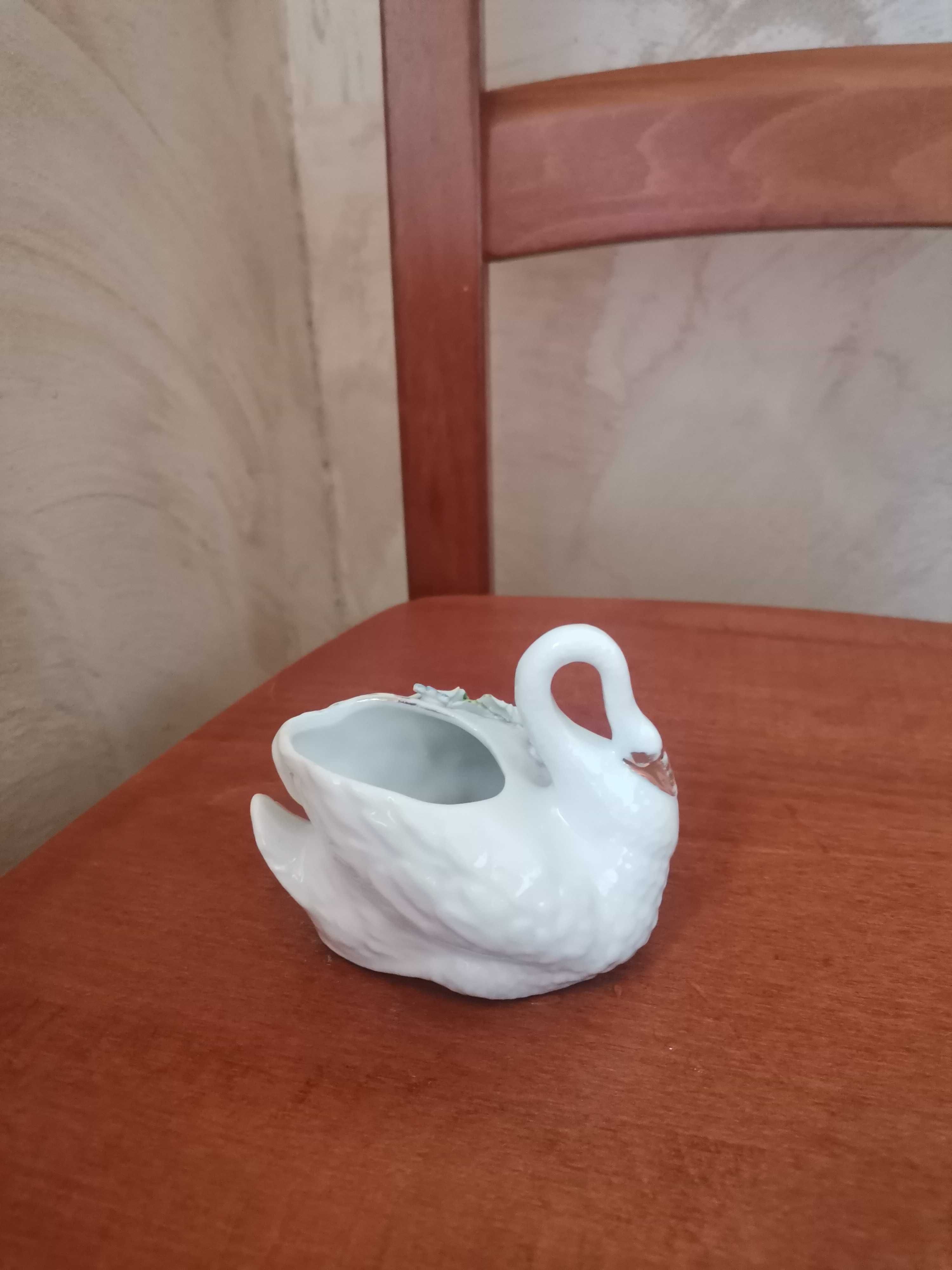 Ceramiczna ozdobna figurka