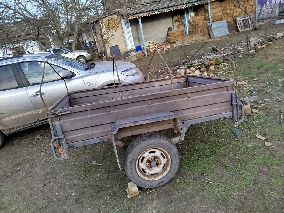 Прічеп до легкого автомобіля