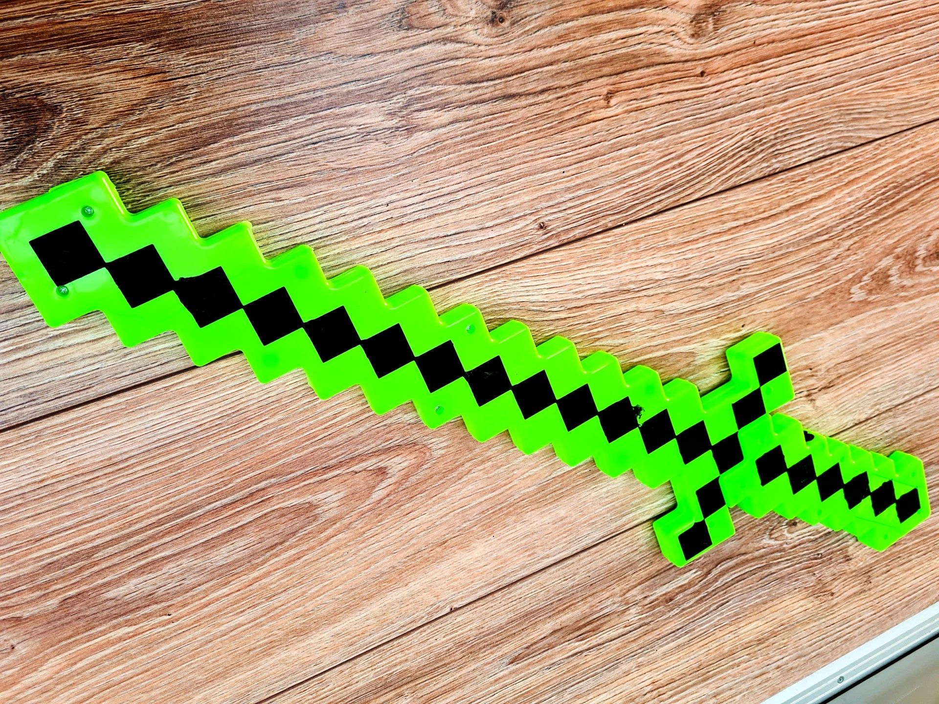 Nowy długi miecz Minecraft plastikowy - zabawki