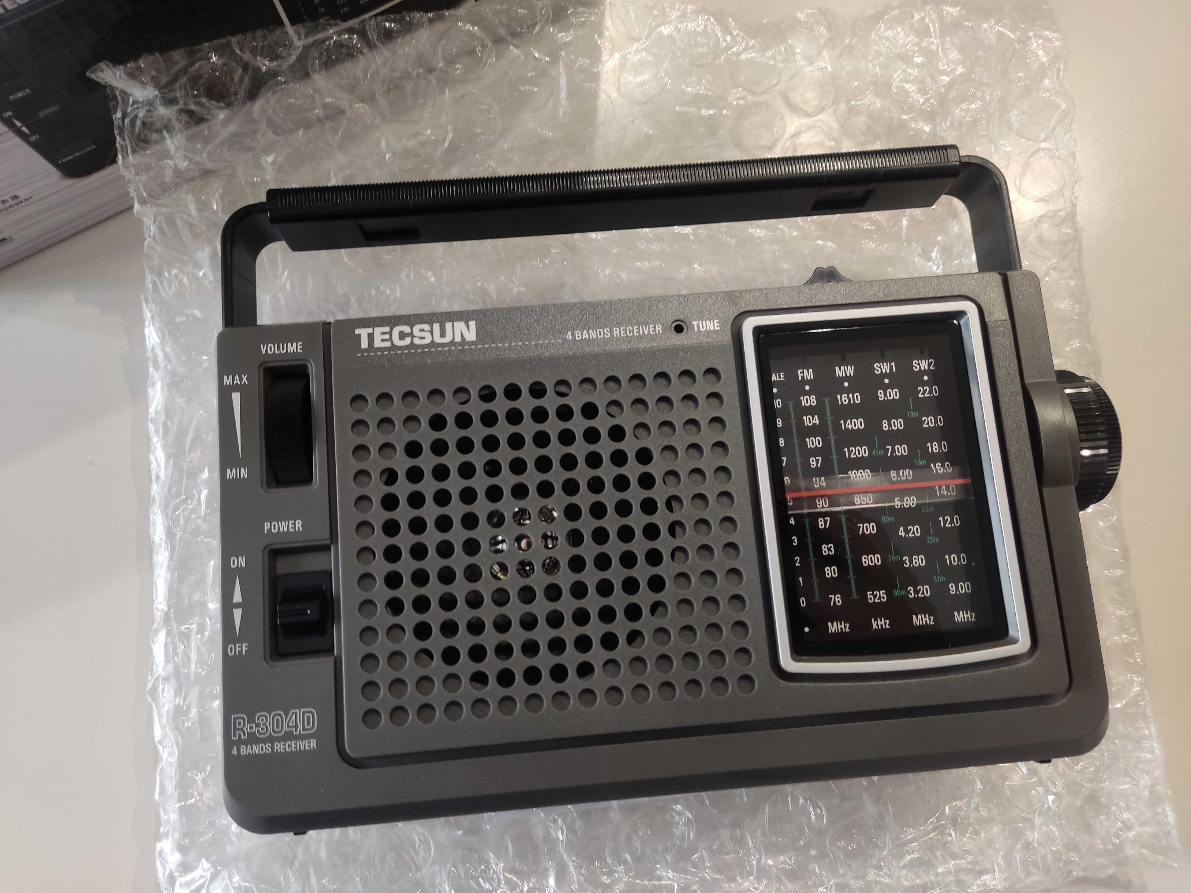 Радіоприймач Tecsun R-304D FM/MW/SW