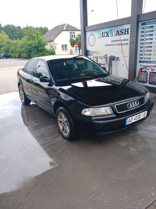Продам Audi a4 b5 , 1.8
