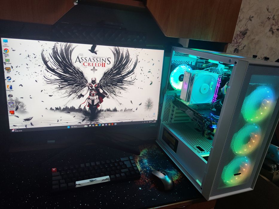 Продам повний ігровий комплект з монітором та периферією