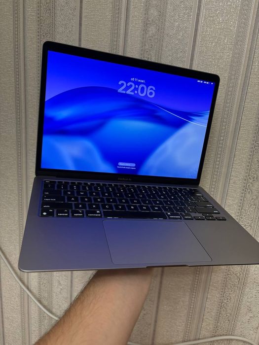 Apple MacBook air 13 2020 M1
