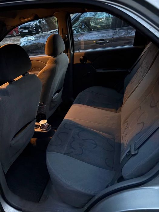 Шевроле авео t200 2005 1.5 газ/бенз