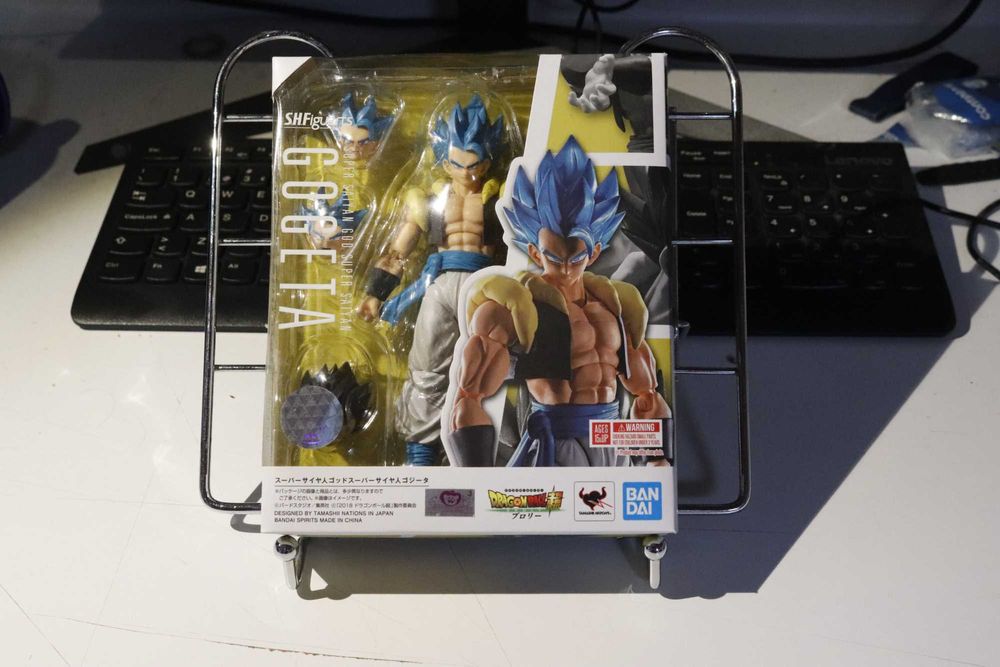 SHFiguarts Super Saiyan God Super Saiyan GOGETA Bandai Tamashi Nations