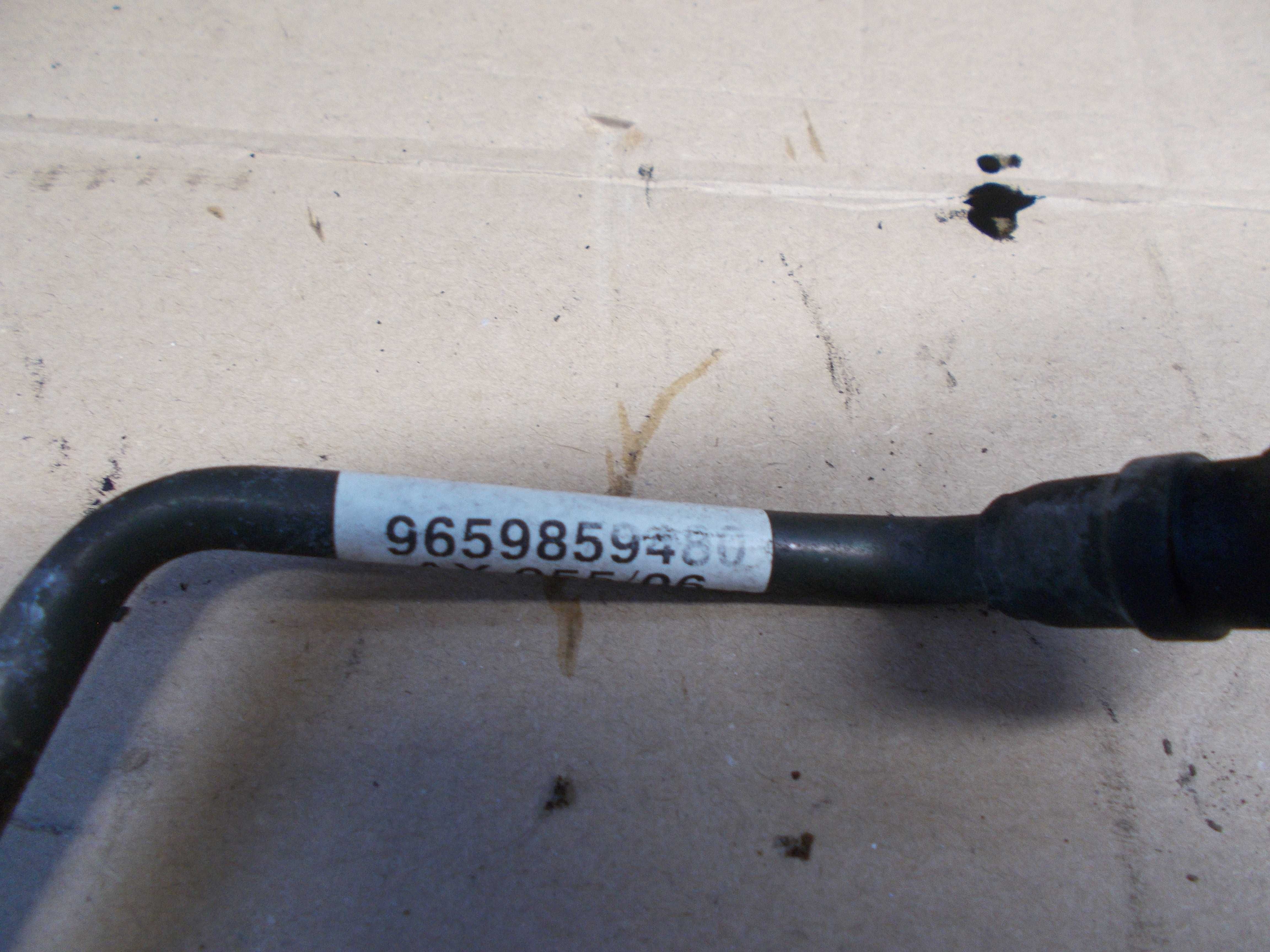 citroen C3 1.4 hdi 06r rurka przewód zasilenia turbiny