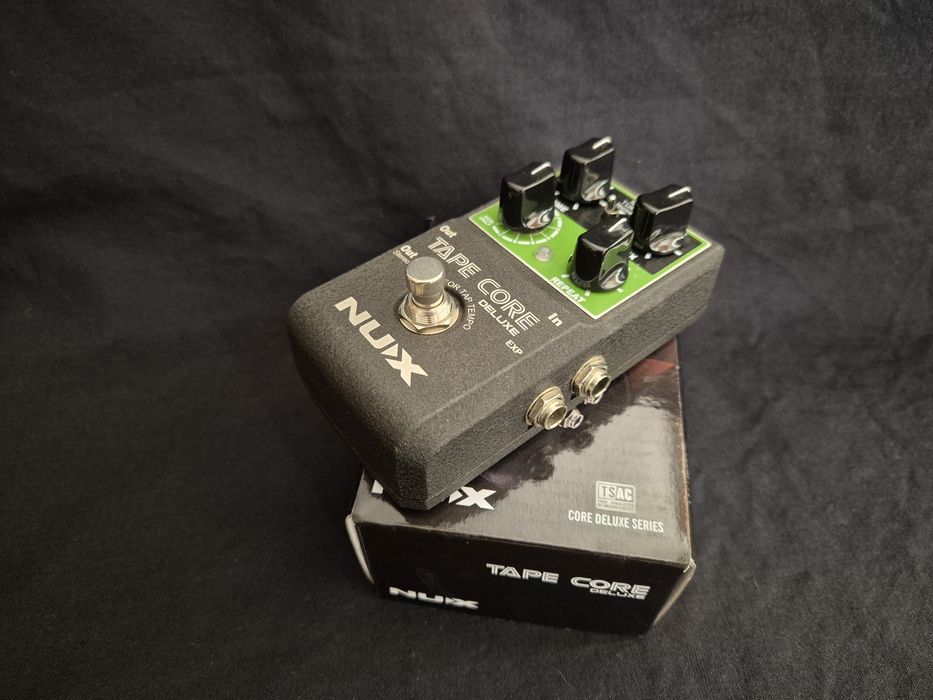 Nux Tape Core Deluxe delay e reverb