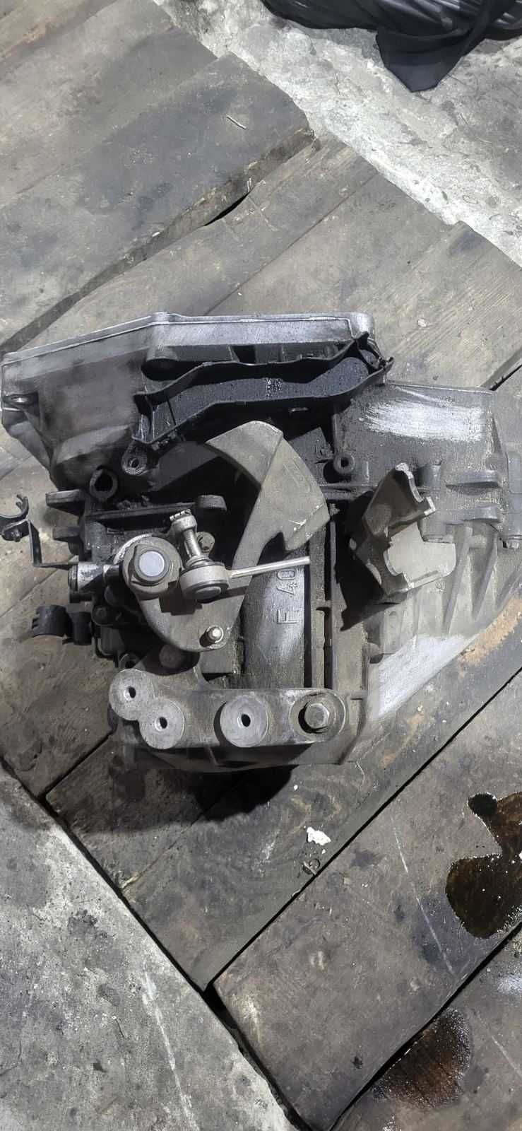 Коробка передач opel insignia 2.0d 6-сти ступка 55561696 0822680 f40