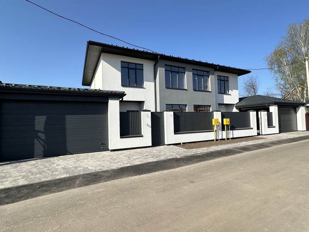 Власник.Продам ДУПЛЕКС 127м2+тераса 14м2+автонавіс на два авто 3,5сот
