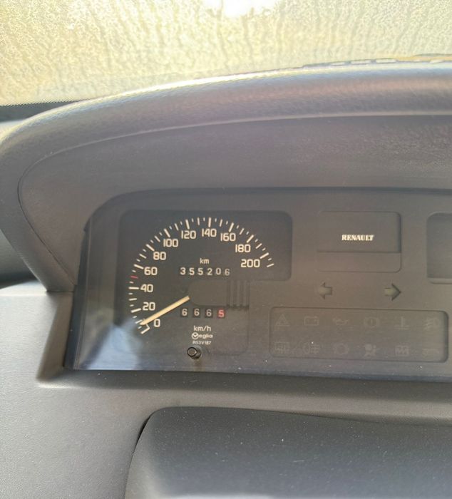 Renault clio 1997