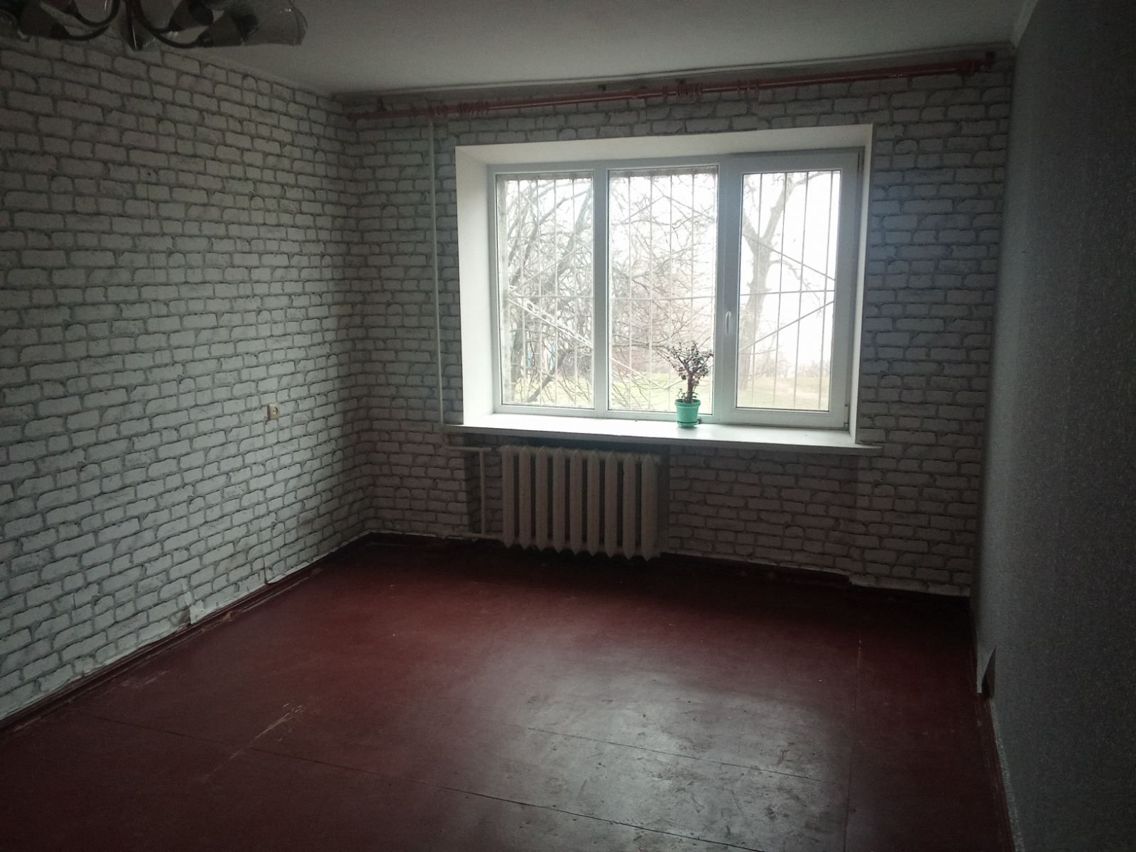 продам однокімнатну квартиру