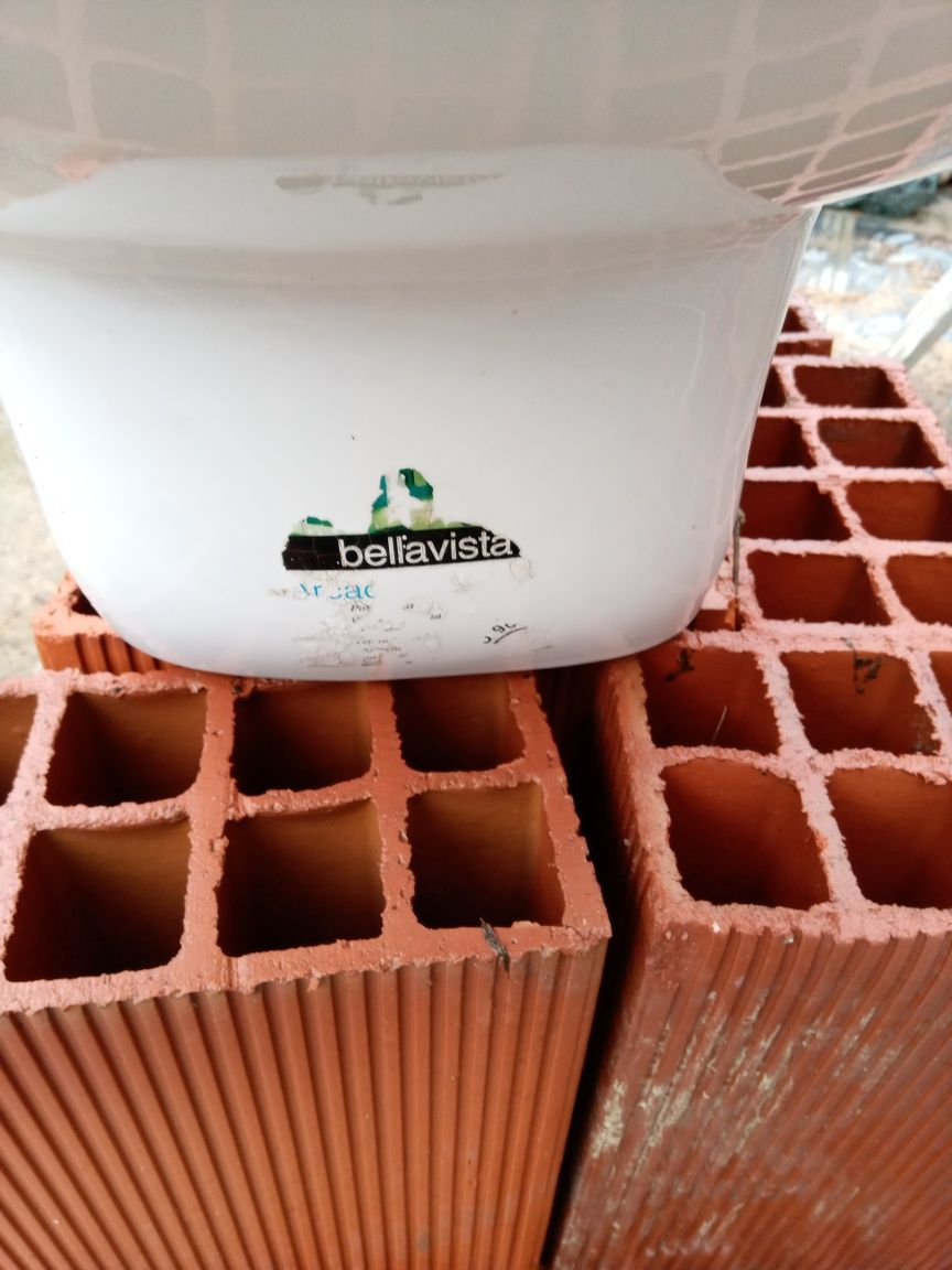 Vendo louça WC em bom estado