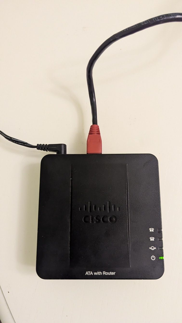 VoIP-шлюз Cisco SB SPA122 with Router