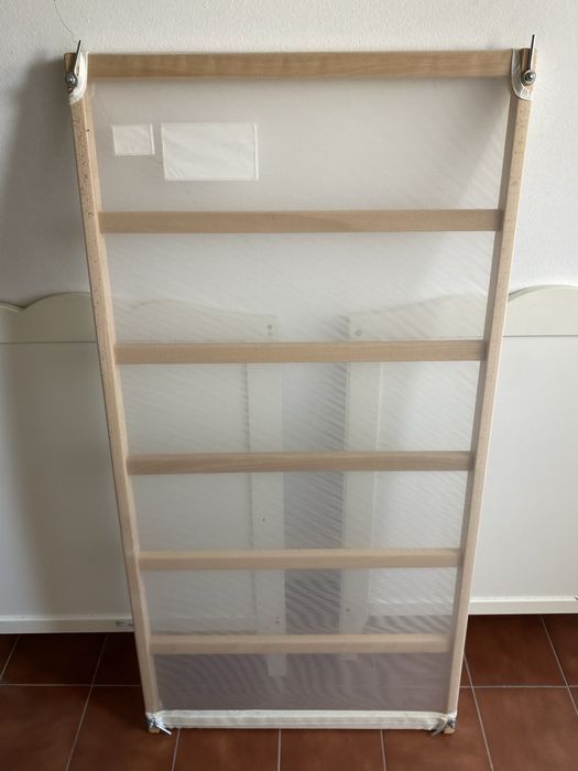 Berço Hensvik com colchão