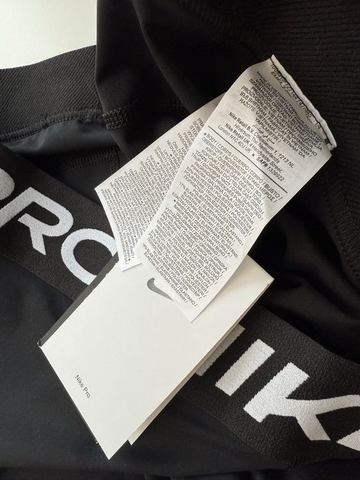 Спортивні шорти nike