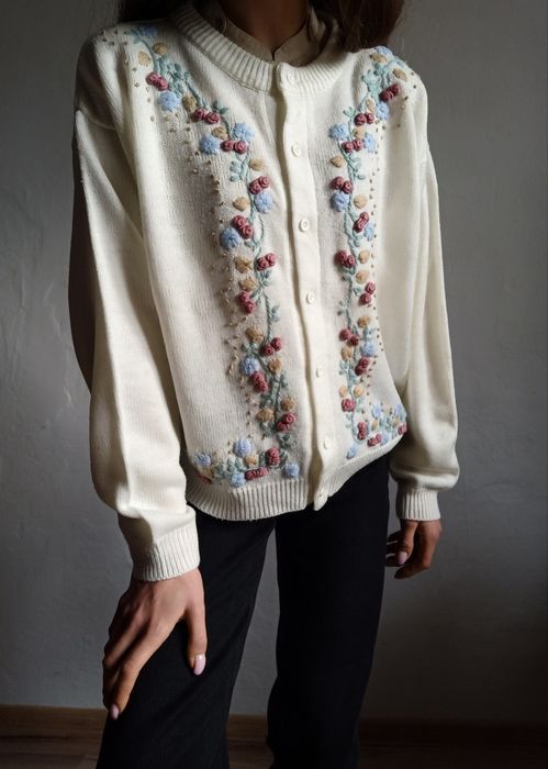 Biały haftowany sweter kardigan m l oversize vintage kwiaty haft cotta