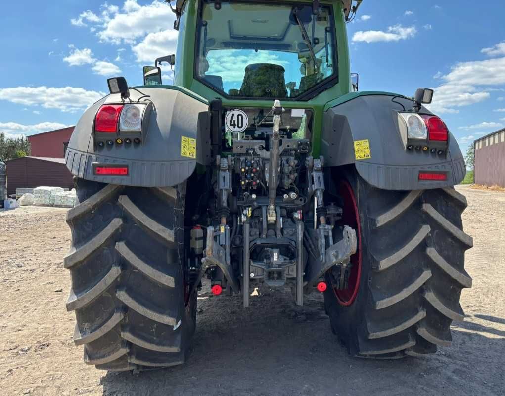Fendt 826vario S4