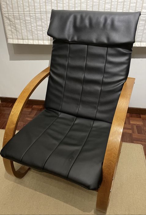 Cadeirão preto restaurado