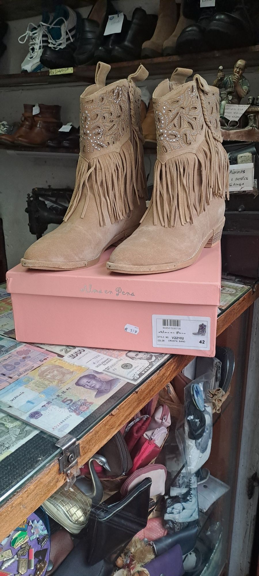 Botas texanas 100%Pele tam 42 novas