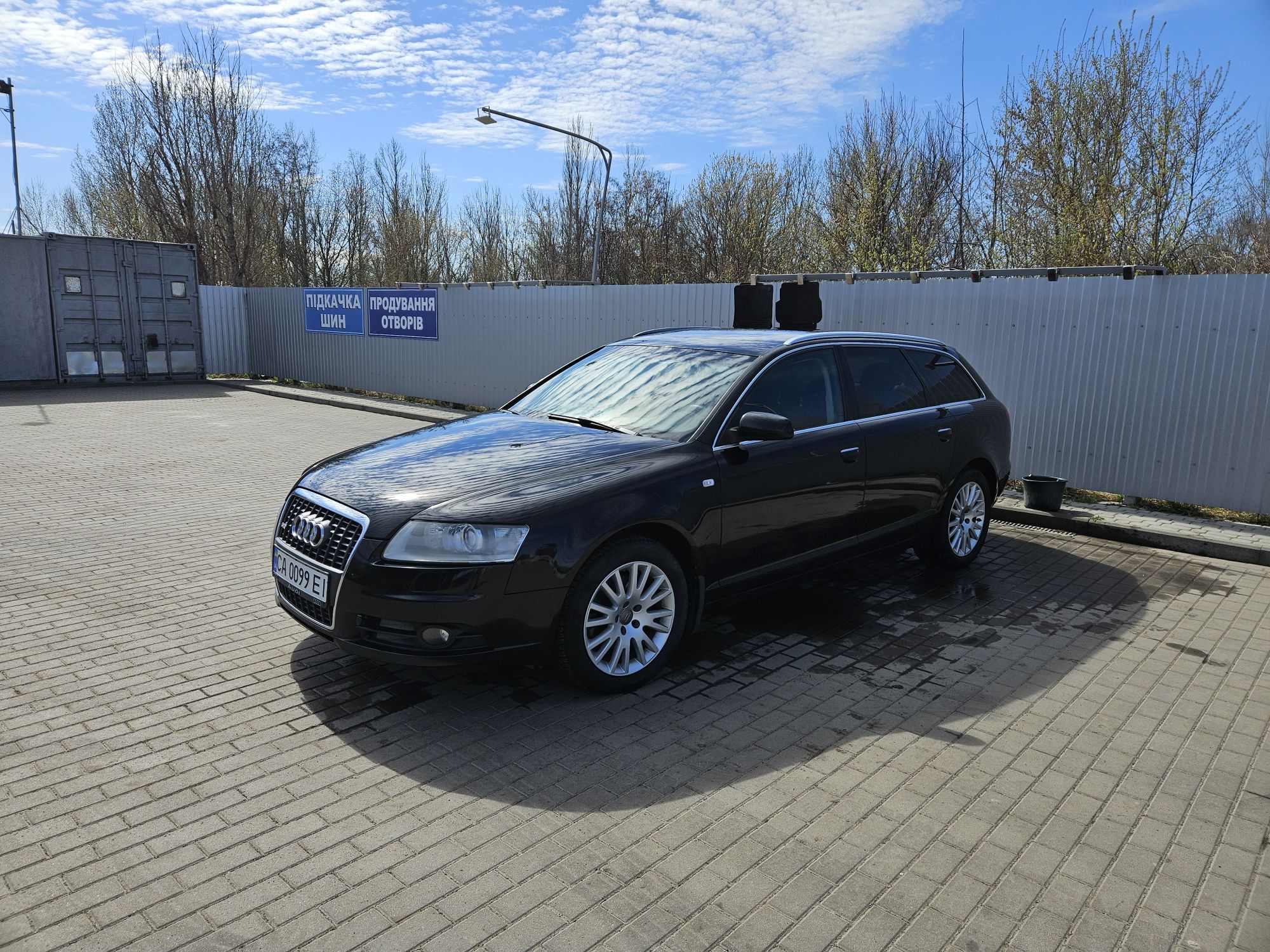 Продам AUDI A6 C6