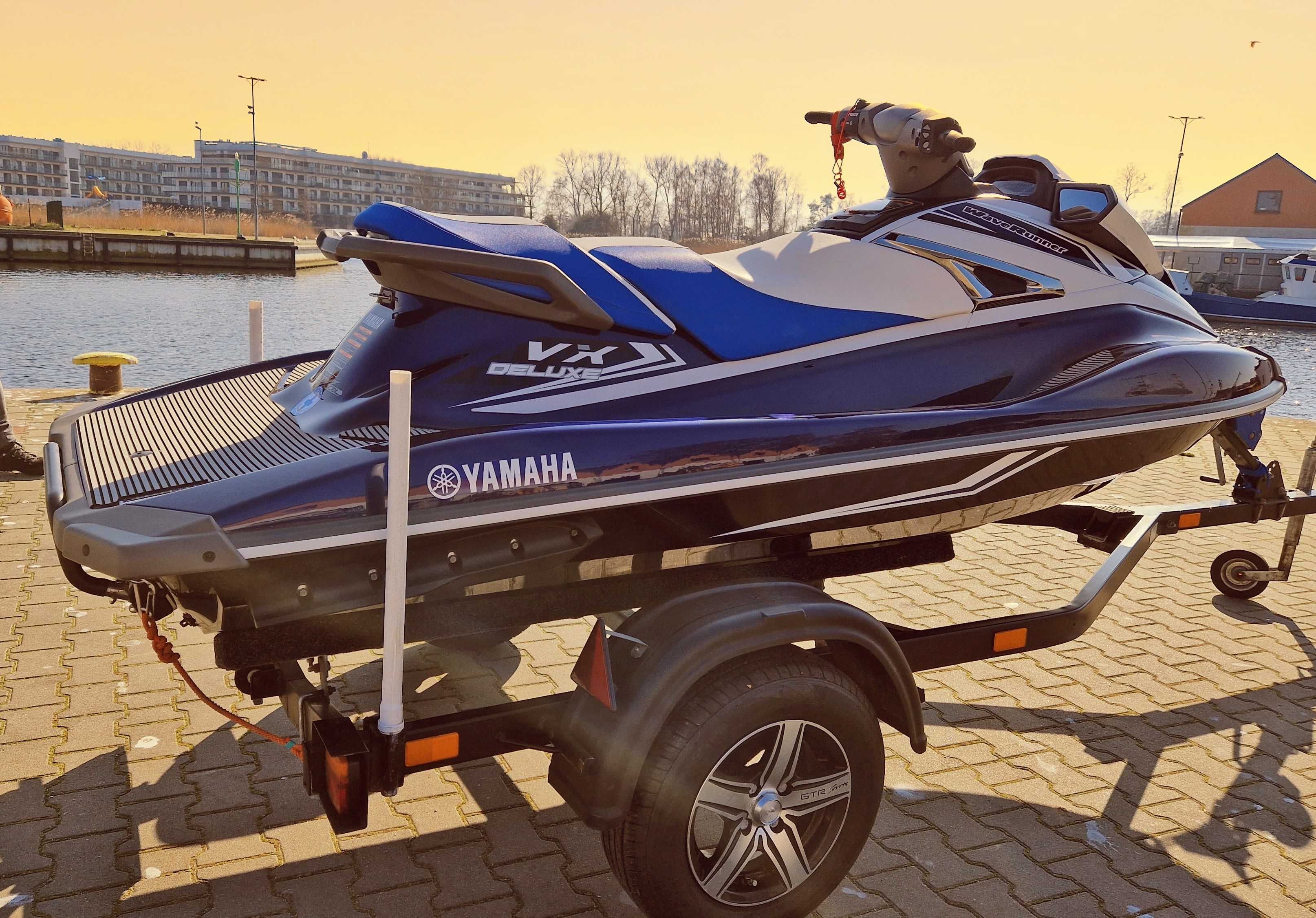 Yamaha VX WawaRunner De Luxe