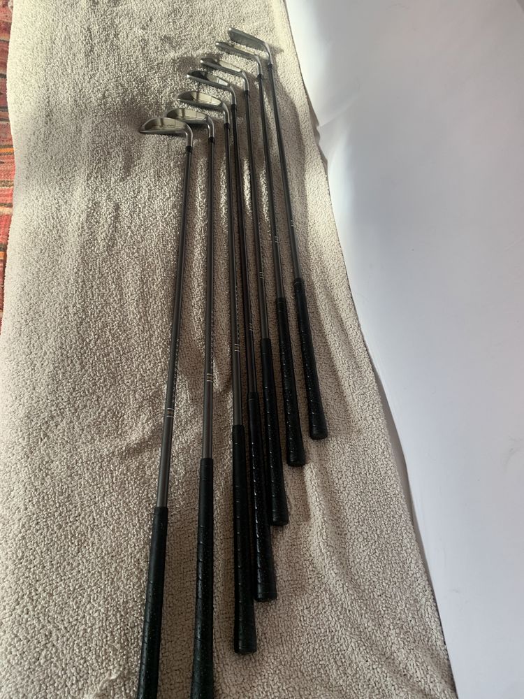 Ferros de golf em grafite Spalding de senhora