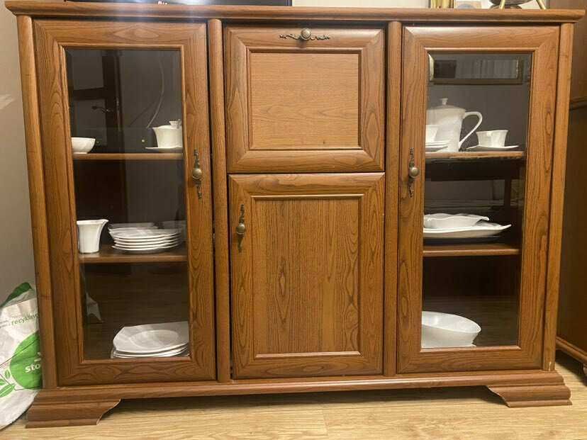 Zestaw mebli do salonu / jadalni – klasyczny styl, stan bardzo dobry