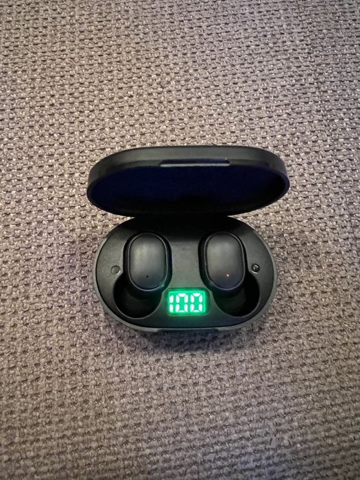 Беспроводные наушники  Bluetooth