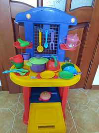 Кухня дитяча + посуд
