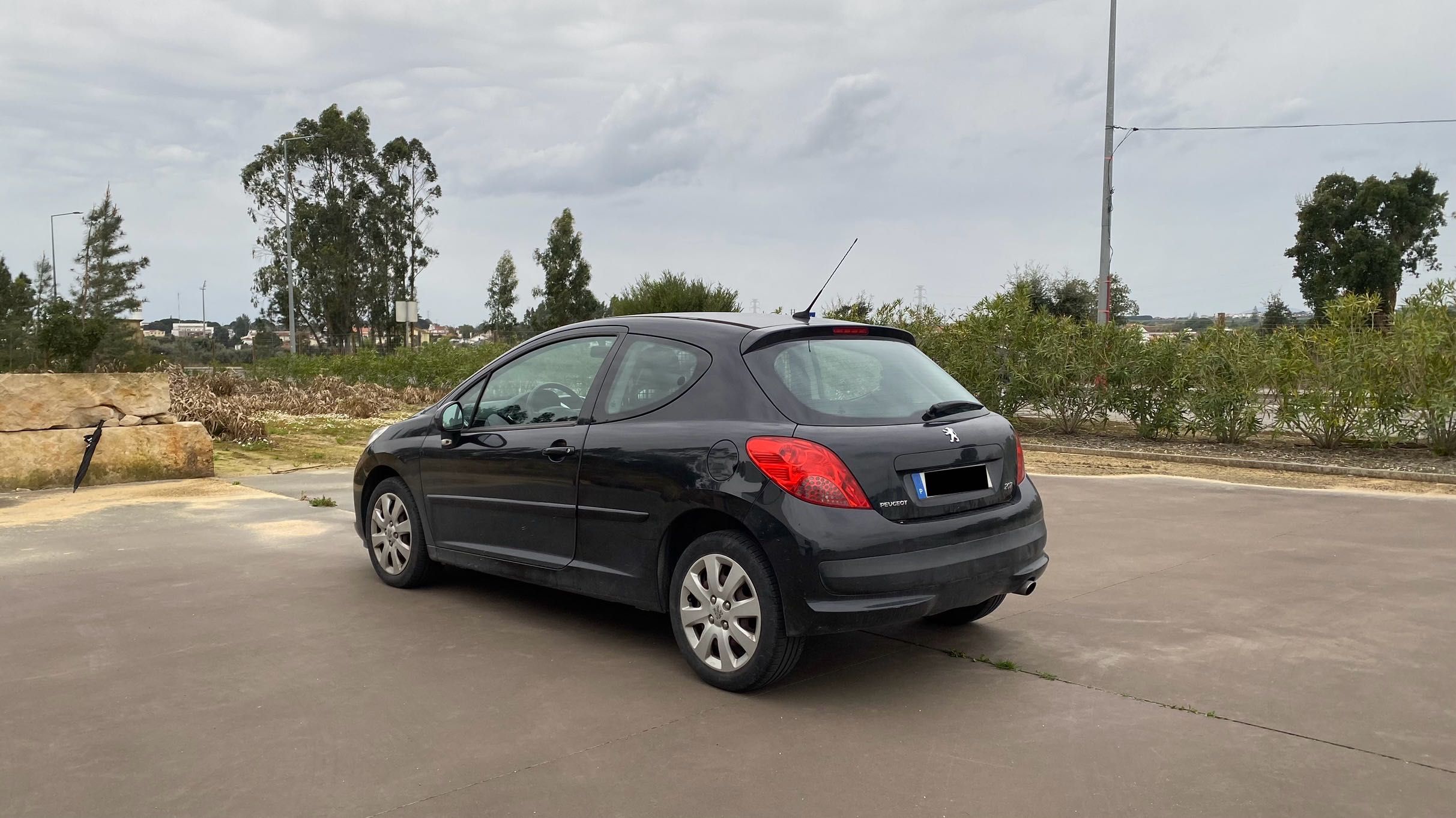 Peugeot 207 - 1.6 HDi (Comercial)