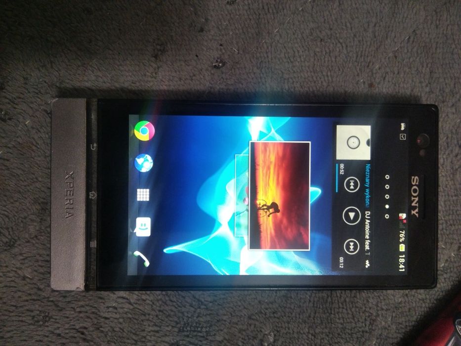 Sony xperia U st25i 512mb/8gb
