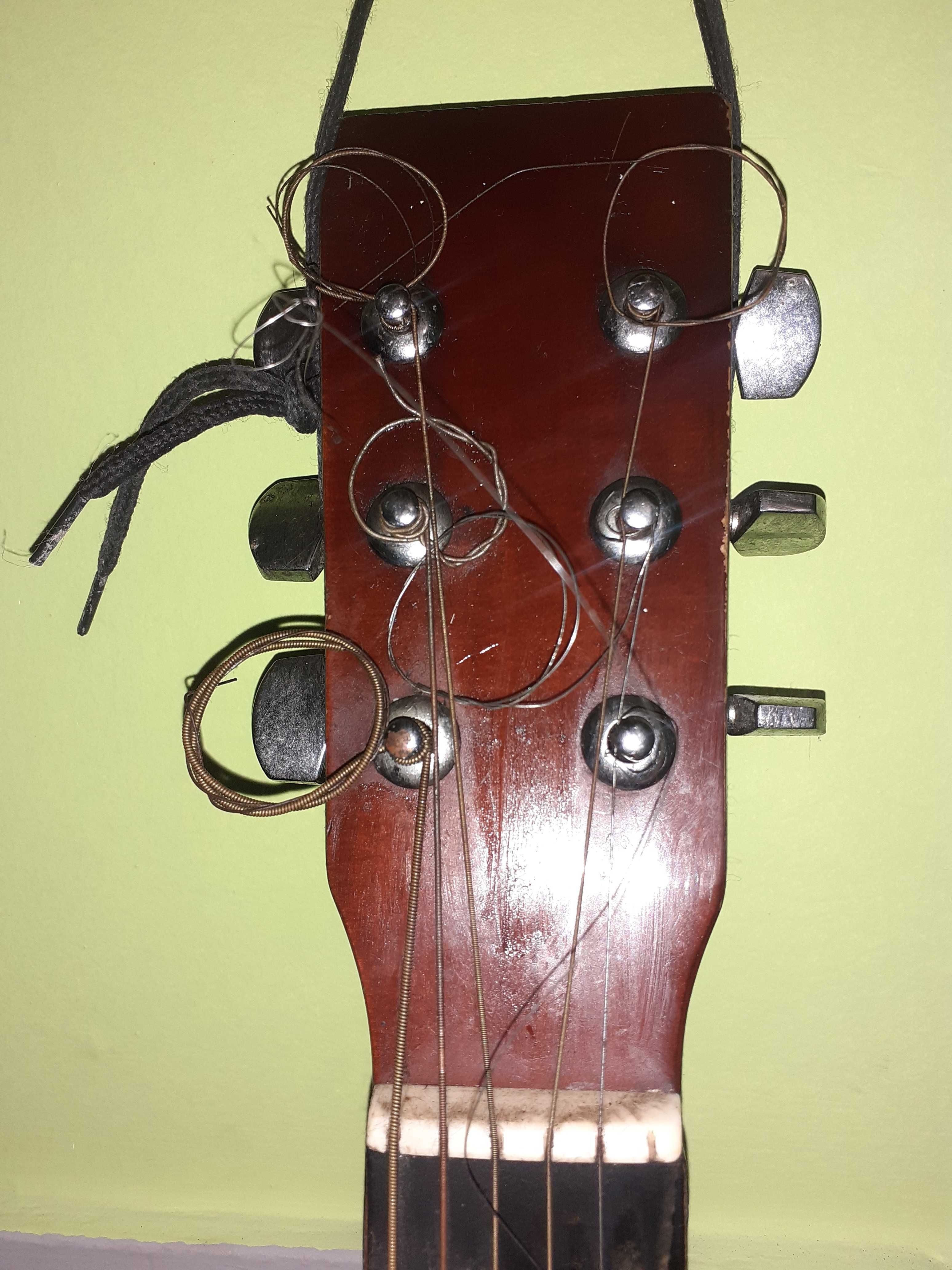 Vintage Ritken Acustic Guitar.