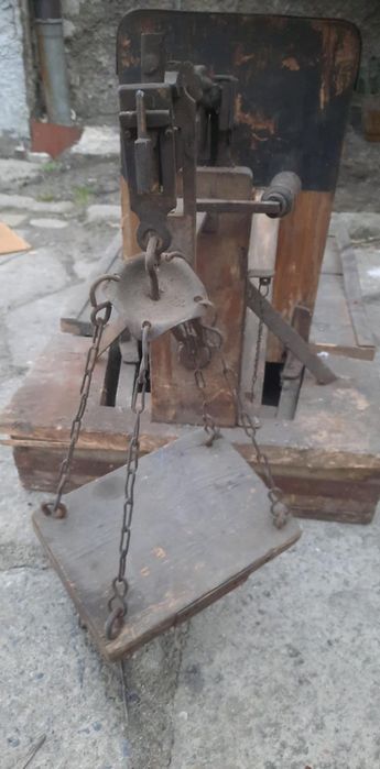 Zabytkowa waga gospodarcza Leszno rok 1960 PRL metawag