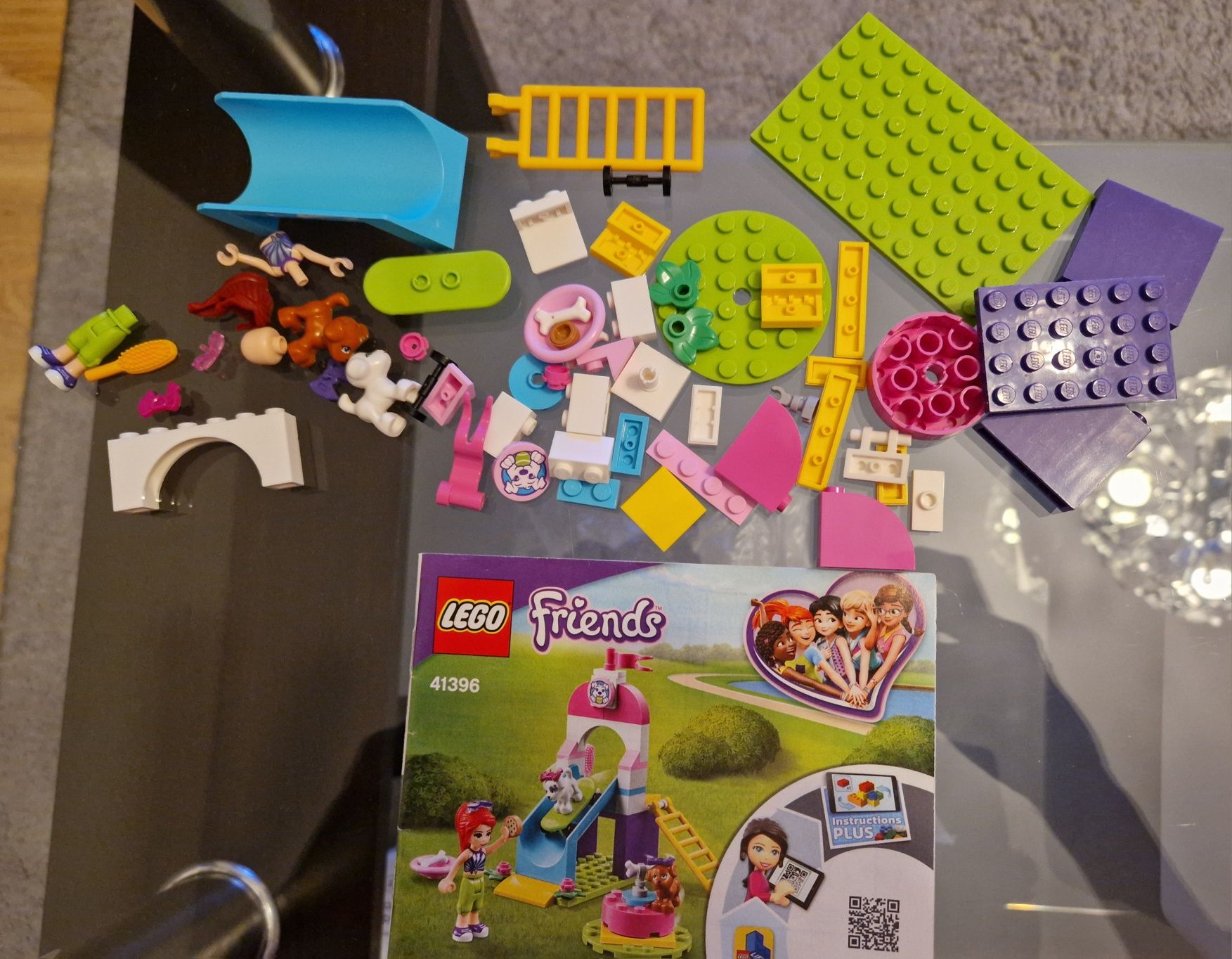 LEGO Friends 41396 Plac zabaw dla piesków