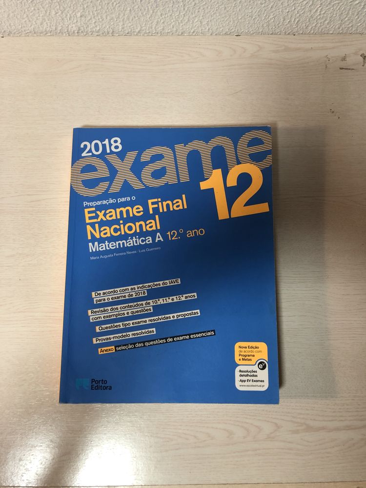 Livros de preparação para os Exames nacionais 11 e 12