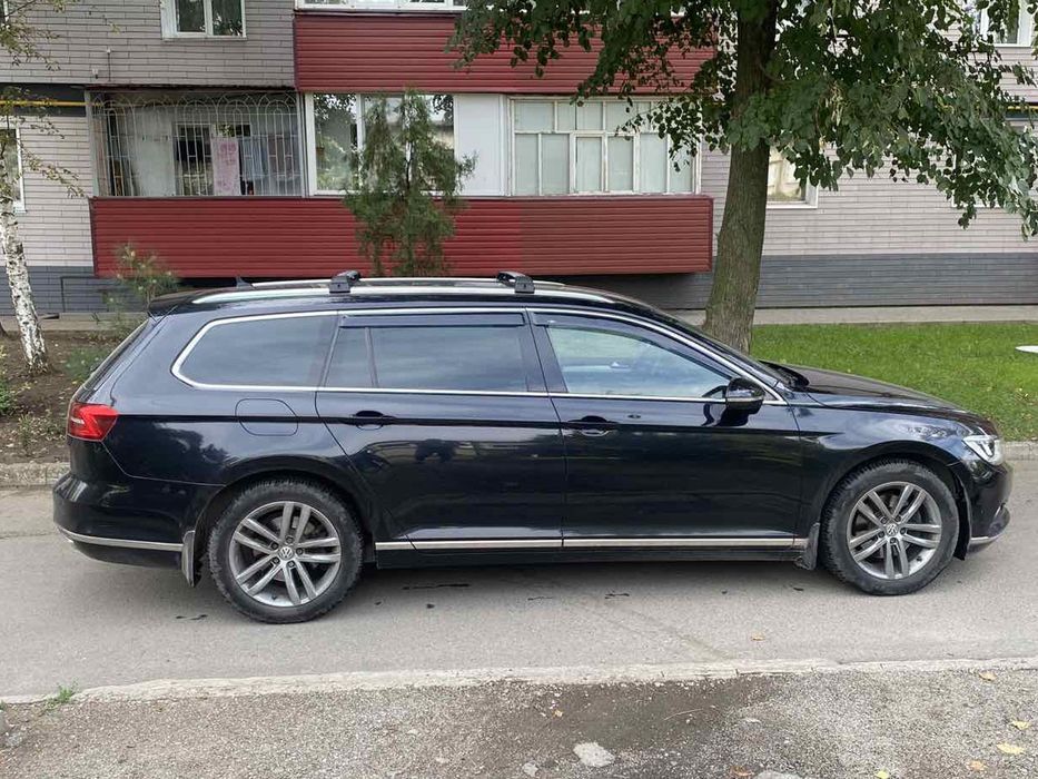 Volkswagen Passat B8 2015-2023 Поперечний багажник на інтегр. рейлінги