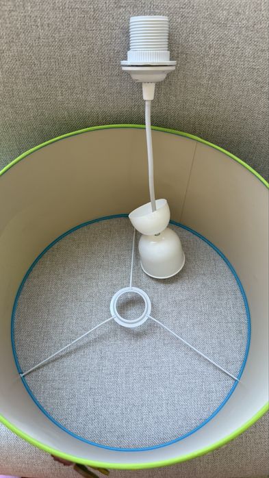 Candeeiro de teto infantil