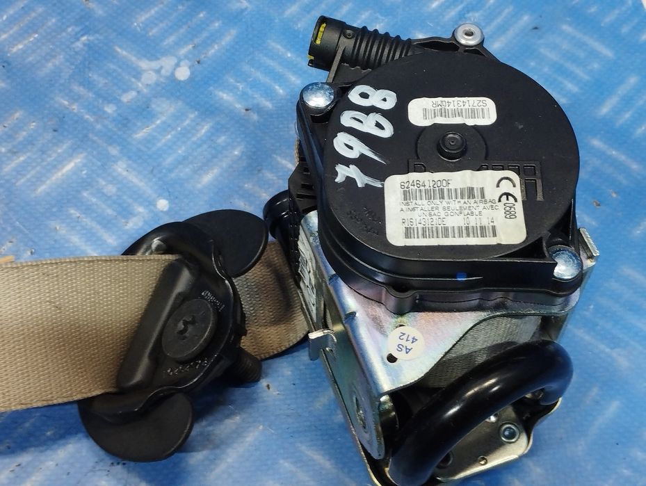 Ремень безпеки BMW X5 F15 Пасок безпеки БМВ Ф15 Безопасность розборка