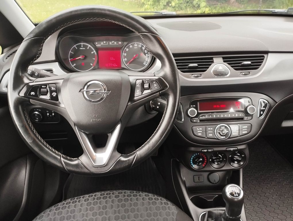 Sprzedam opel corsa E krajowy klima elektryka