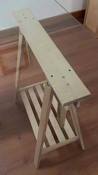 3 secretárias com caveletes e vidro temperado | apoio de gavetas